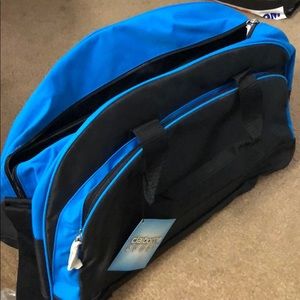 NWT claiborne duffle bag